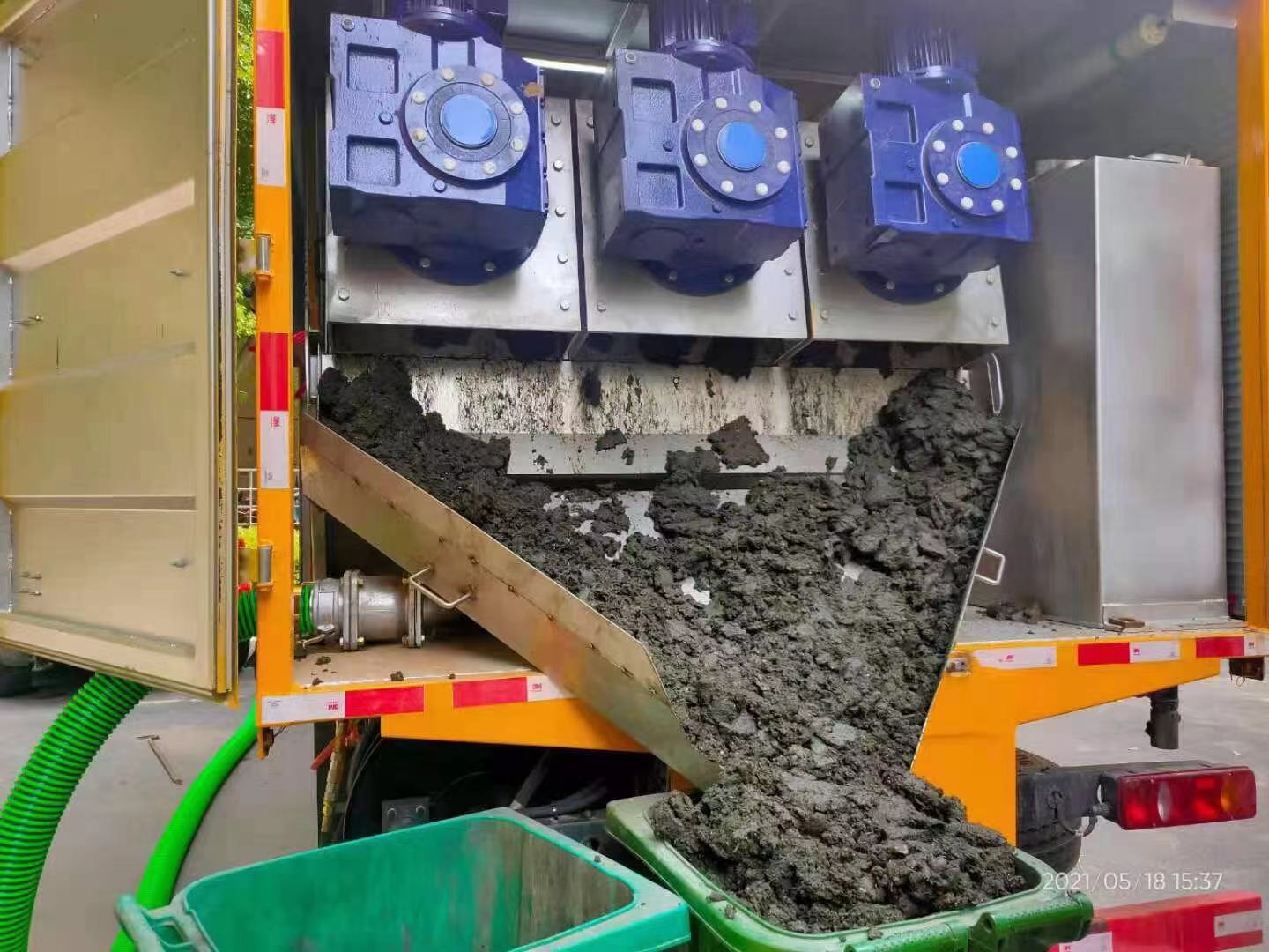 山城化粪池清掏城市维护站-泥浆净化干湿分离处理